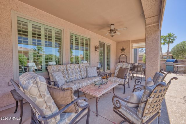 21248 N MARIPOSA GROVE Lane, Surprise, AZ 85387