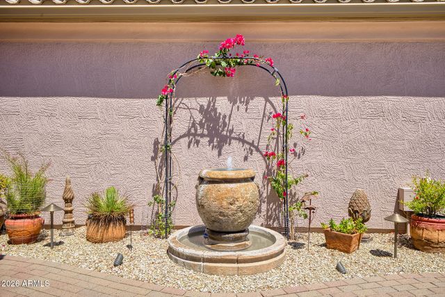 21248 N MARIPOSA GROVE Lane, Surprise, AZ 85387