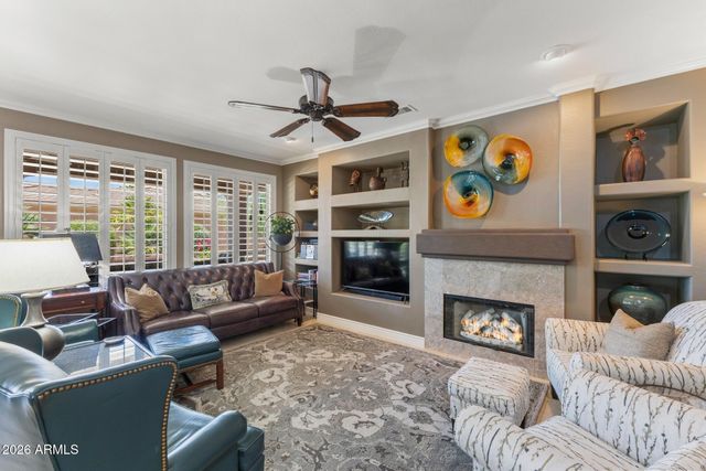 21248 N MARIPOSA GROVE Lane, Surprise, AZ 85387