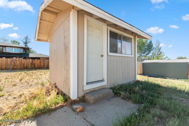 325 Medgar Avenue, Reno, NV 89506