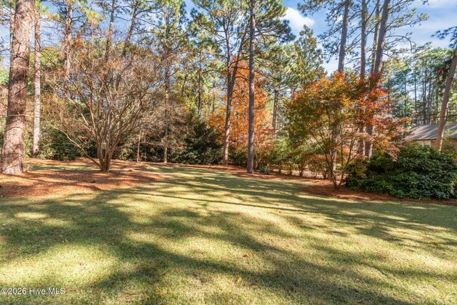 265 Fairway Drive, Southern Pines, NC 28387