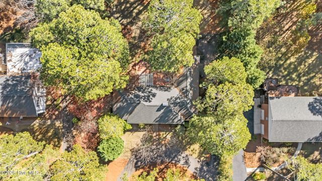 265 Fairway Drive, Southern Pines, NC 28387
