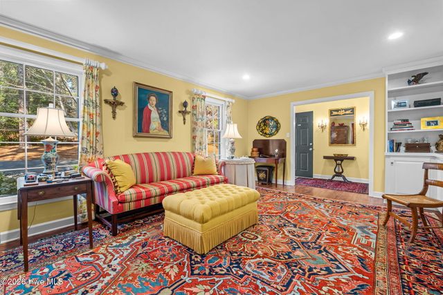 265 Fairway Drive, Southern Pines, NC 28387