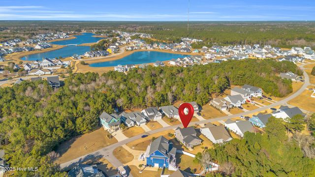 172 Everett Park Trail, Holly Ridge, NC 28445