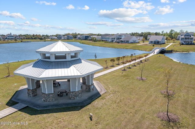 172 Everett Park Trail, Holly Ridge, NC 28445