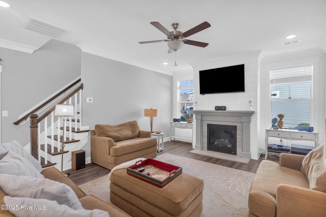 172 Everett Park Trail, Holly Ridge, NC 28445