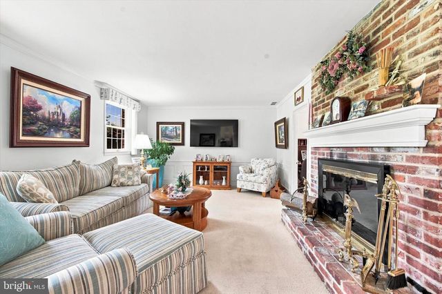 2541 N FEATHERING LN, Media, PA 19063