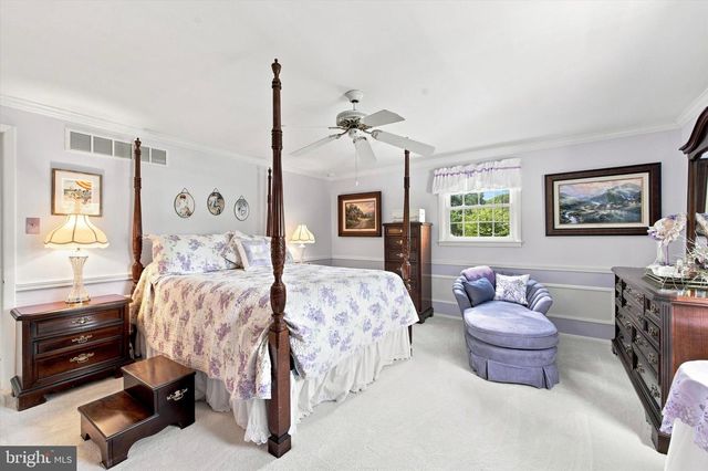 2541 N FEATHERING LN, Media, PA 19063