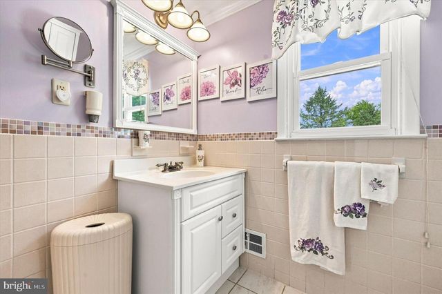 2541 N FEATHERING LN, Media, PA 19063