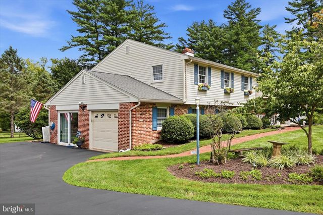2541 N FEATHERING LN, Media, PA 19063