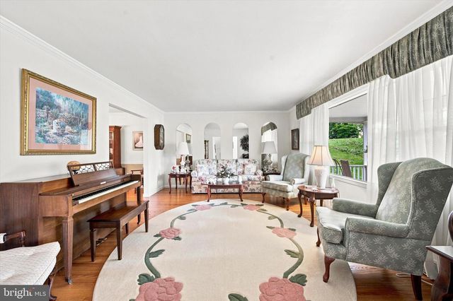 2541 N FEATHERING LN, Media, PA 19063