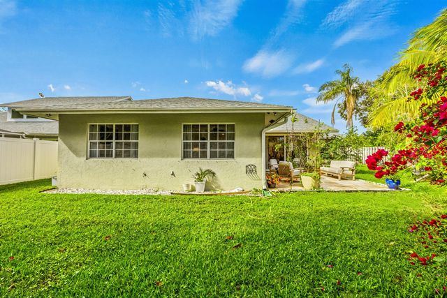 10859 Cambay Circle, Boynton Beach, FL 33437