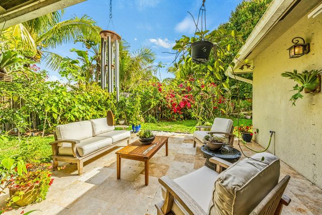 10859 Cambay Circle, Boynton Beach, FL 33437