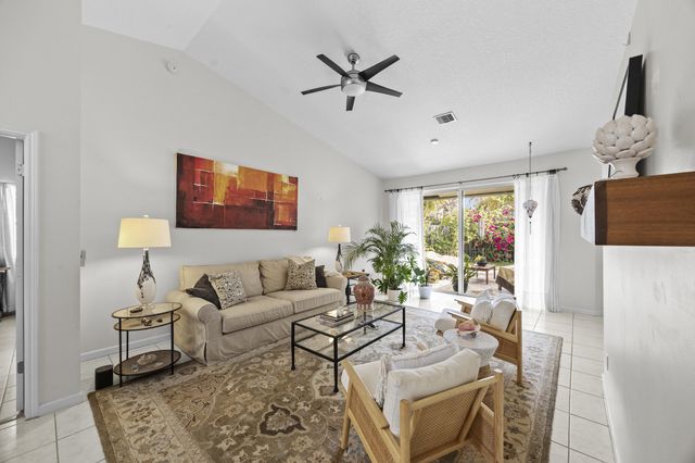 10859 Cambay Circle, Boynton Beach, FL 33437