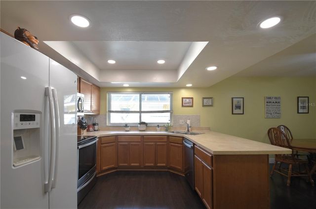 433 CENTER STREET, Altamonte Springs, FL 32701