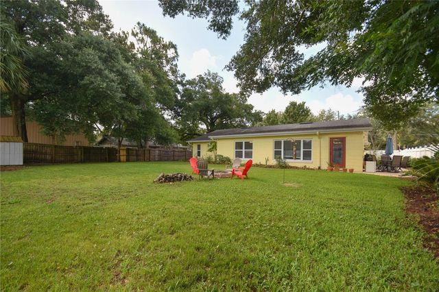 433 CENTER STREET, Altamonte Springs, FL 32701