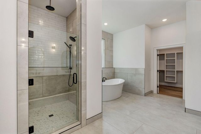 2187 N Silver Charm Avenue, Springfield, MO 65802