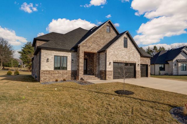 2187 N Silver Charm Avenue, Springfield, MO 65802