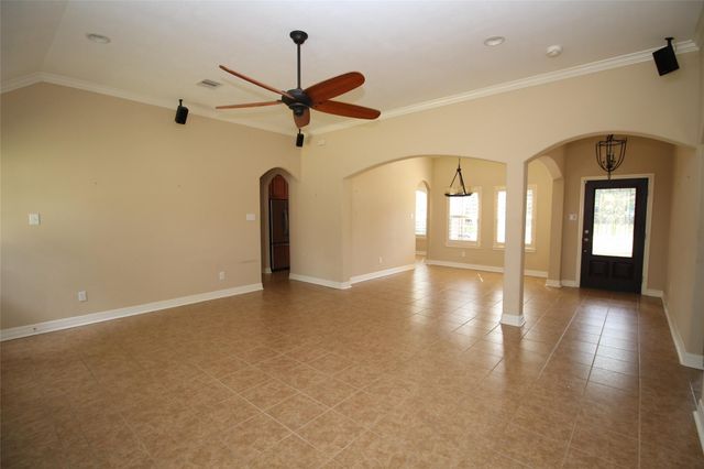 1504 Glen Oaks Drive, Conroe, TX 77385