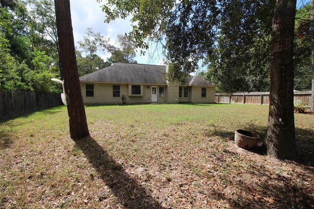1504 Glen Oaks Drive, Conroe, TX 77385