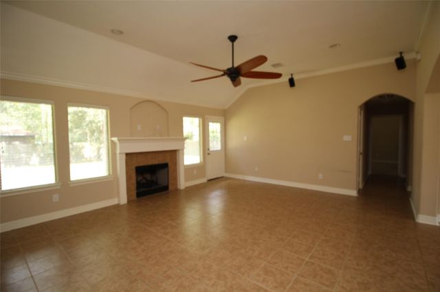 1504 Glen Oaks Drive, Conroe, TX 77385