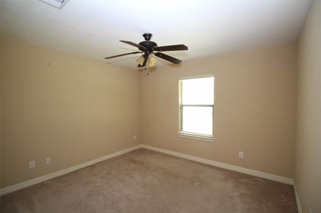 1504 Glen Oaks Drive, Conroe, TX 77385