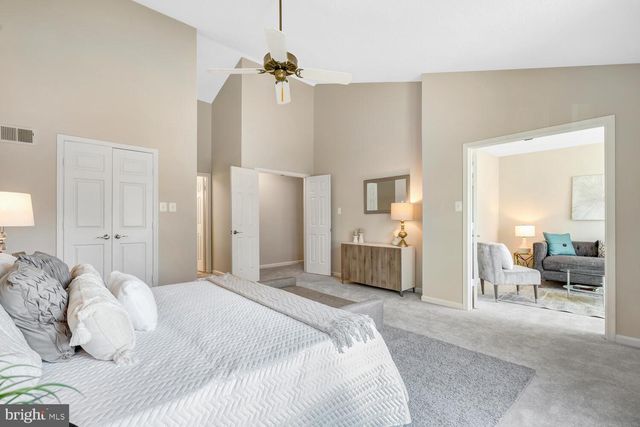 4809 SWEETBIRCH DR, Rockville, MD 20853