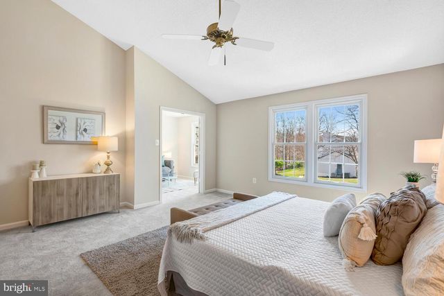 4809 SWEETBIRCH DR, Rockville, MD 20853