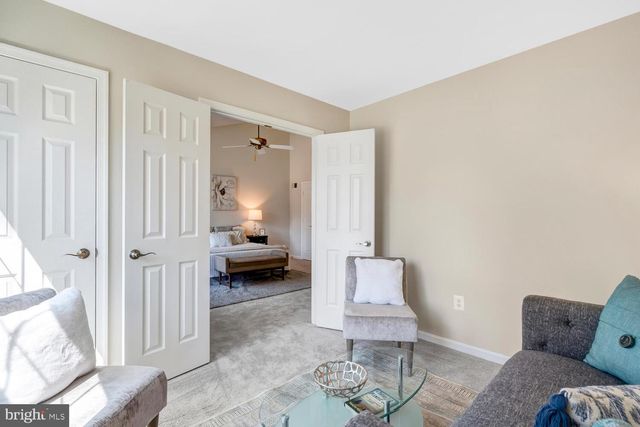 4809 SWEETBIRCH DR, Rockville, MD 20853