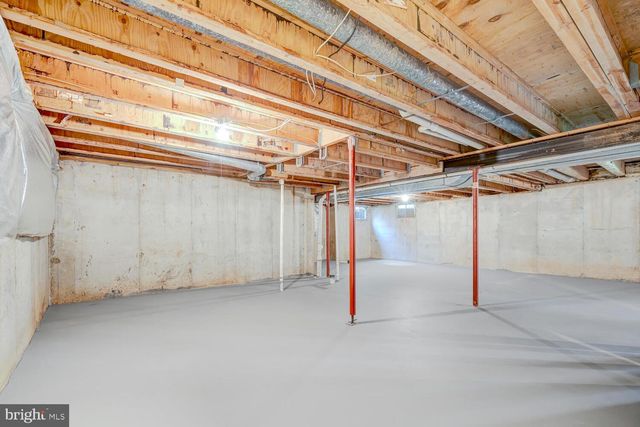 4809 SWEETBIRCH DR, Rockville, MD 20853