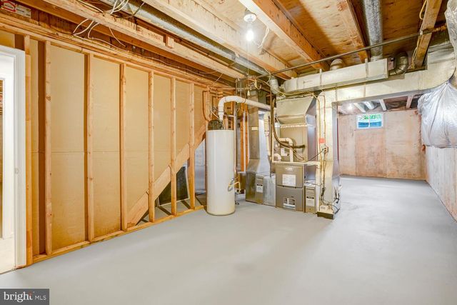 4809 SWEETBIRCH DR, Rockville, MD 20853