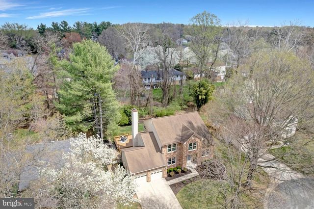 4809 SWEETBIRCH DR, Rockville, MD 20853