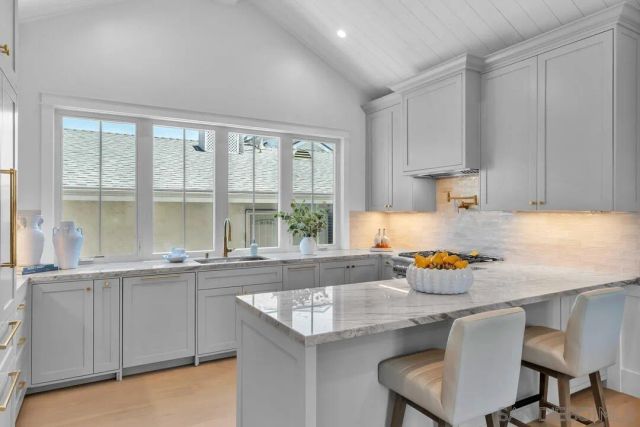 1058 Isabella Avenue, Coronado, CA 92118