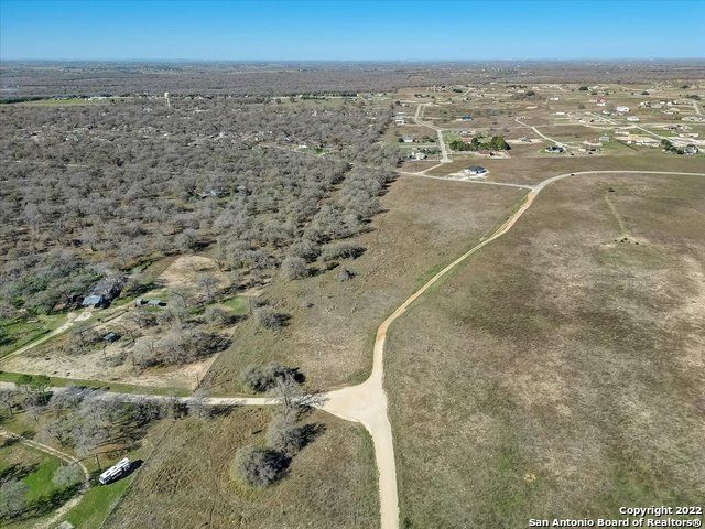 0 Deer Park Ln, La Vernia, TX 78121