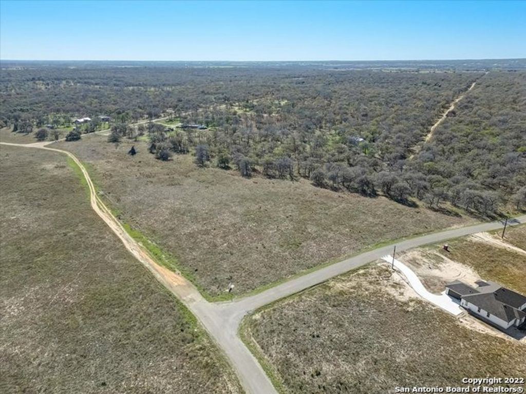 0 Deer Park Ln, La Vernia, TX 78121