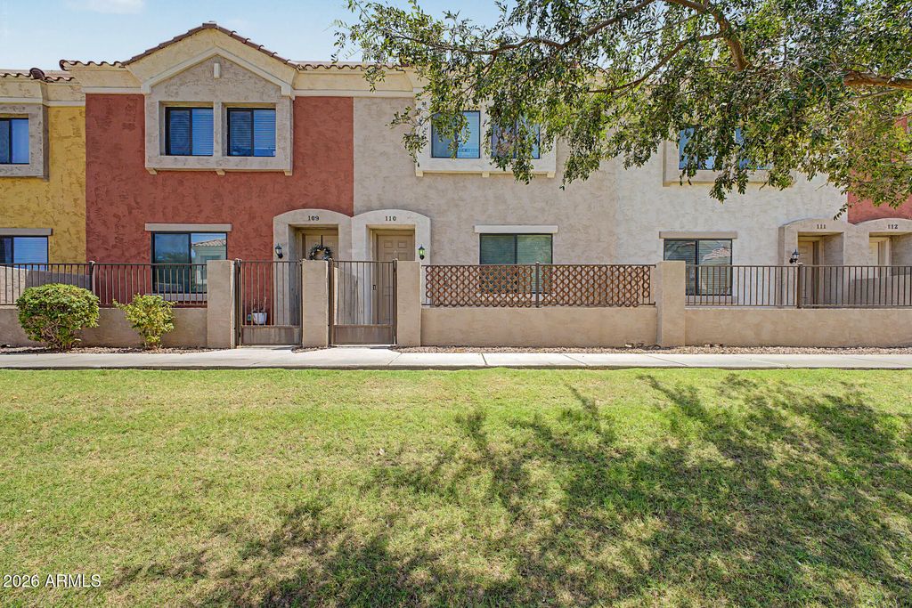 1950 N CENTER Street 110, Mesa, AZ 85201 — exterior