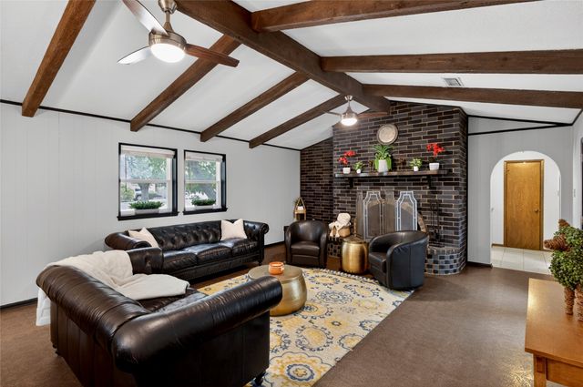 5310 Westminster Court S, Fort Worth, TX 76133