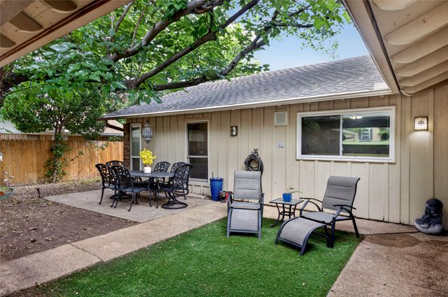 5310 Westminster Court S, Fort Worth, TX 76133