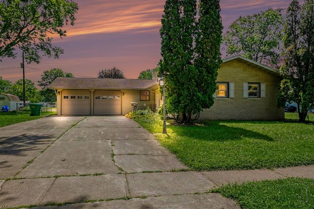 1806 Broadway Street, Niles, MI 49120