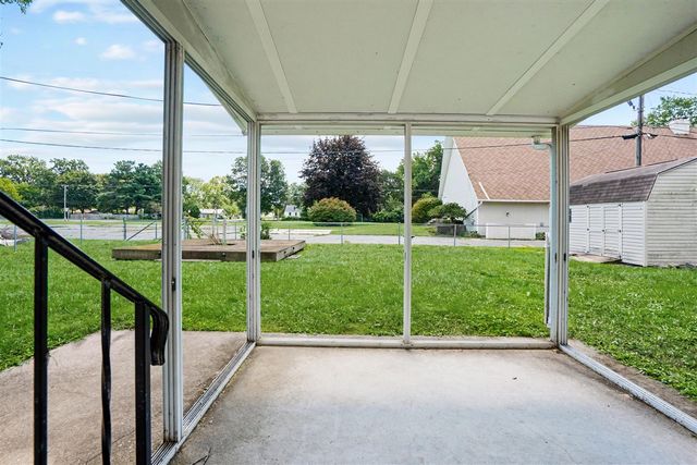 1806 Broadway Street, Niles, MI 49120