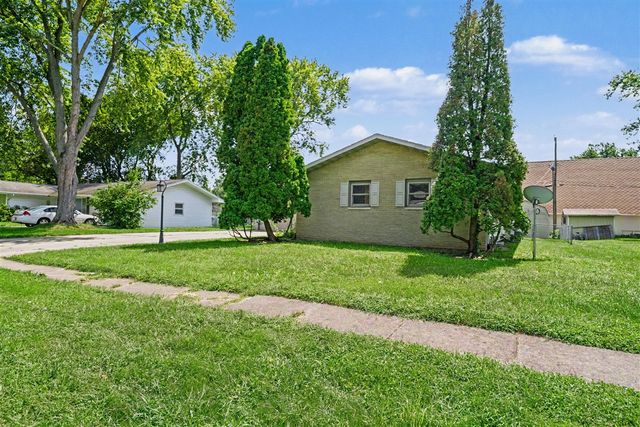 1806 Broadway Street, Niles, MI 49120