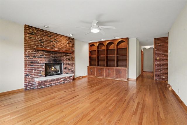 1806 Broadway Street, Niles, MI 49120