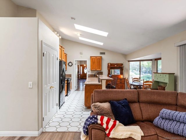 16635 Shady Oaks Drive, Ramona, CA 92065