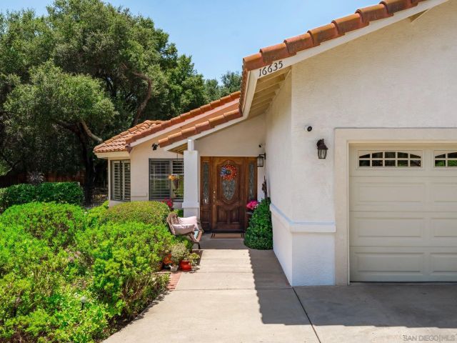 16635 Shady Oaks Drive, Ramona, CA 92065