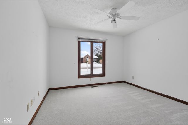 620 Hamlet Drive, Avon, IN 46123