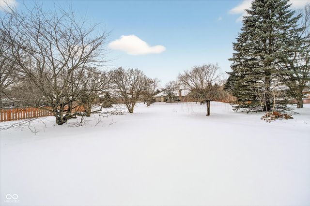 620 Hamlet Drive, Avon, IN 46123