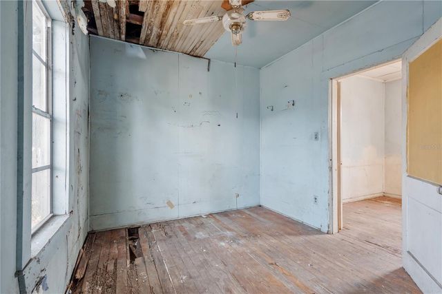2505 E 17TH AVENUE, Tampa, FL 33605