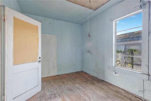 2505 E 17TH AVENUE, Tampa, FL 33605