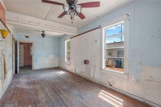 2505 E 17TH AVENUE, Tampa, FL 33605