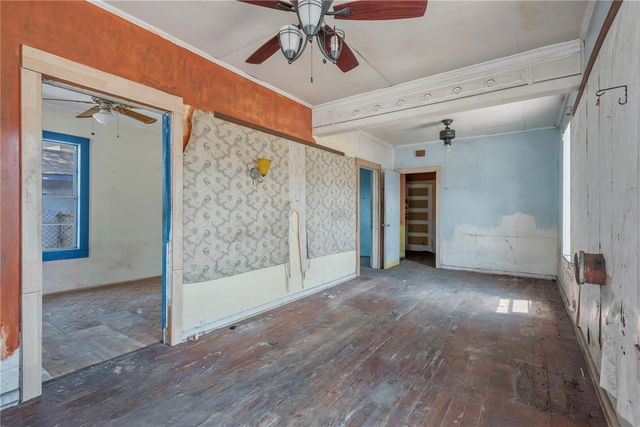 2505 E 17TH AVENUE, Tampa, FL 33605
